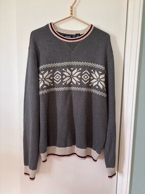 Chaps Men's Gray Fair Isle Crewneck Sweater